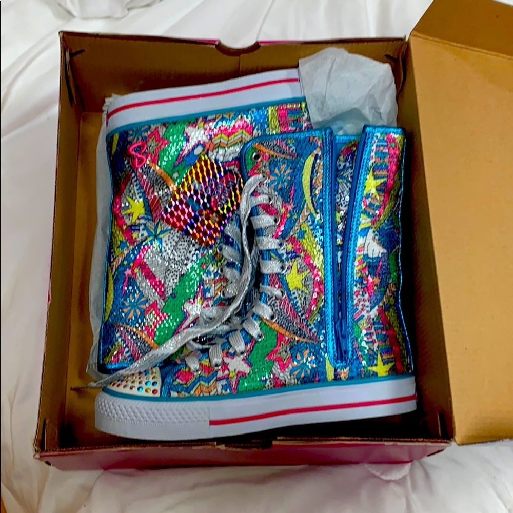 Brand new light up shoes for girls